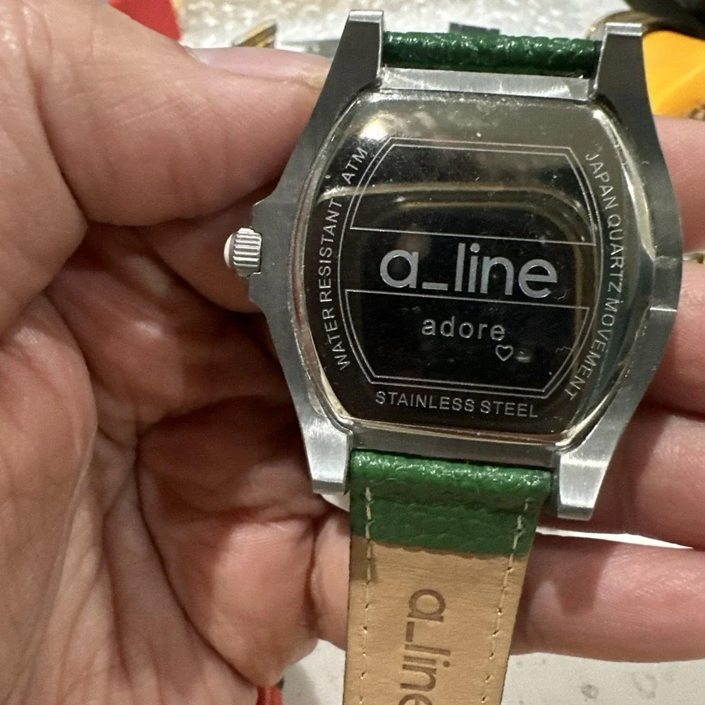Works A Line Womens Watch Green Leather Strap Silver Tone 42mm Fit 8 -Never Worn